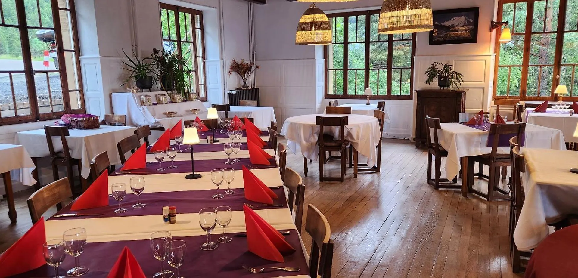 *** Hotel Belvedere Relais Motos Seez France