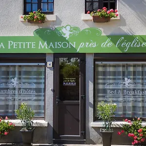 Bed & Breakfast La Petite Maison Pres De L'eglise