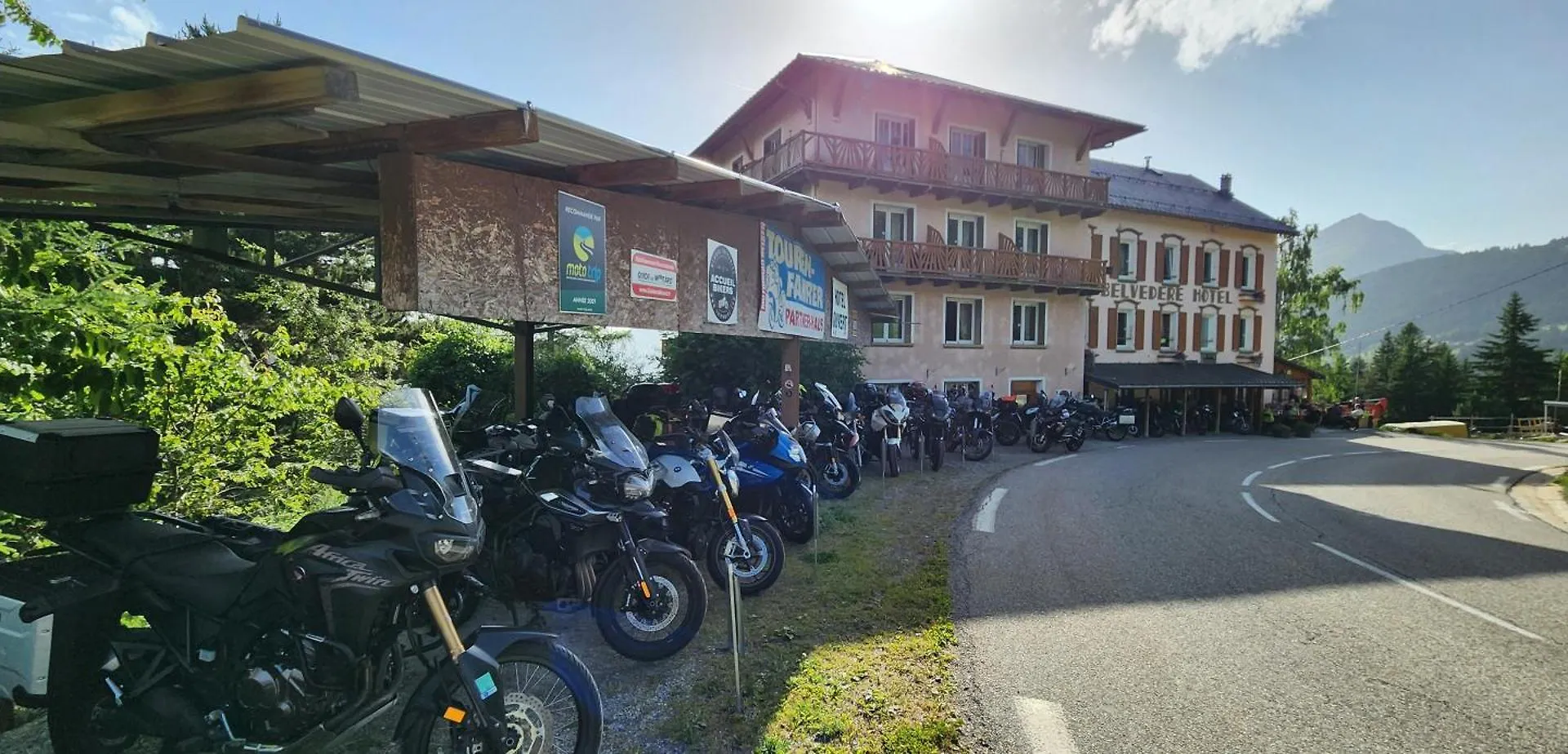 Belvedere Relais Motos Séez Hotel